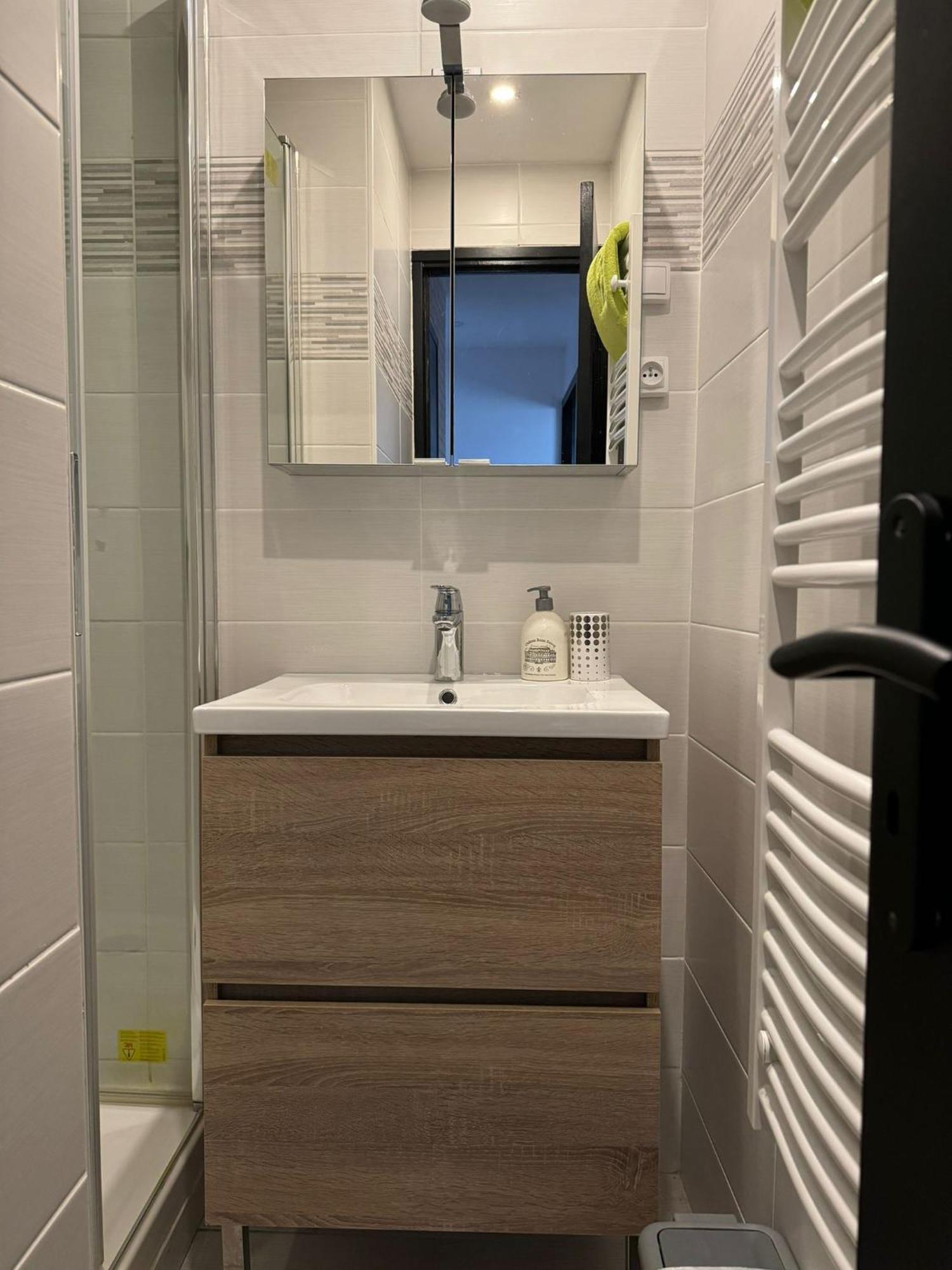 Appartement Proche Grenoble Centre Et Campus Saint-Martin-dʼHères Exteriör bild